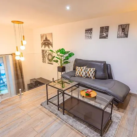 Le Paris Apartment *